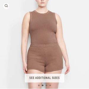 SKIMS Outdoor Fleece Short